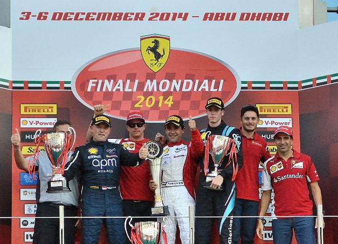 Ricardo_premiado_por_Kimi_Raikkonen_y_Marc_Gene.jpg