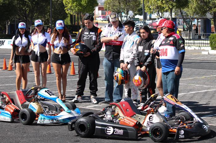 Pilotos_de_Kart_-_Melhem_Abed_Diego_ortiz_y_Valeria_Aranda.jpg