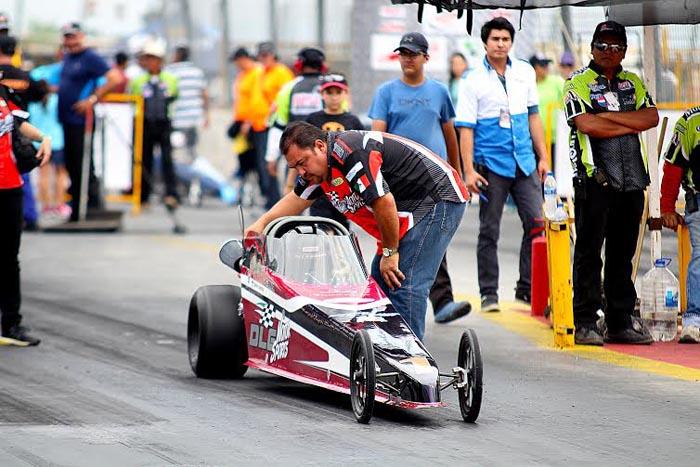 jr_dragster_3.jpg