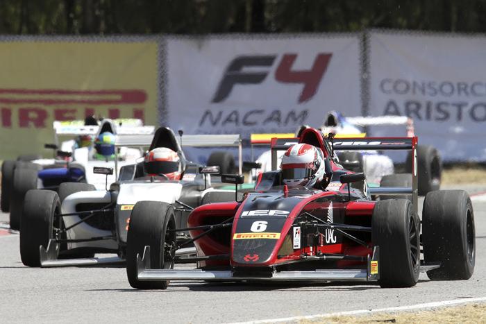 SLP_FIA_FORMULA_4_NACAM_SAN_LUIS_POTOSI_DOM_CARRERA_2_1_MOISES_DE_LA_VARA_2_JOSE_SIERRA_3_LUIS_ALFONSO_PEREZ__ANTONIO_SANCHEZ_FLORES_IMG_4134.jpg