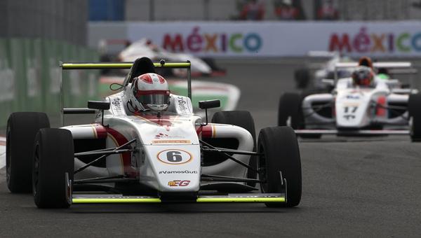 PUEBLA_FIA_FORMULA_4_NACAM_MOISES_DE_LA_VARA_ANTONIO_SANCHEZ_FLORES_CQ1E0290.jpg