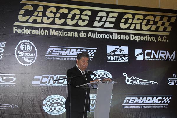 CASCO DE ORO 2016 Y GALARDON A LA EXCELENCIA EN EL DEPORTE MOTOR FEMADAC ©ANTONIO SANCHEZ FLORES IMG_2533.jpg