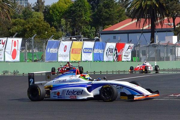 Jose Sierra - Ganador Carrera   3.JPG