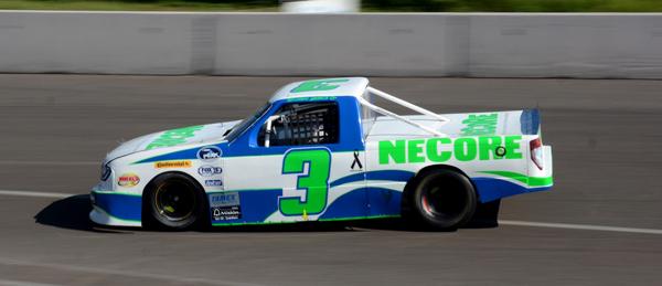 Richi Abarca  Camionetas Nascar.JPG