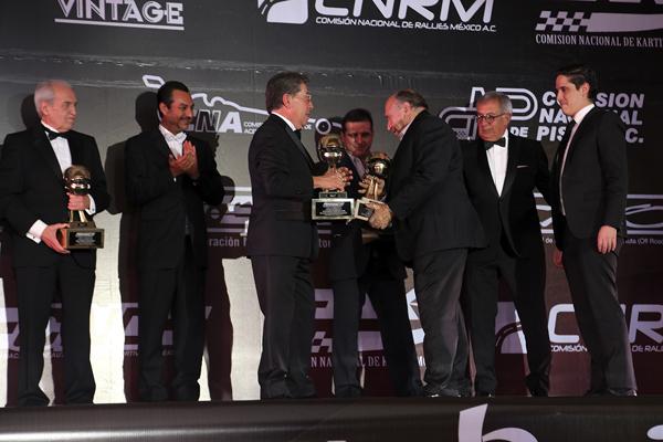 PREMIACION CASCOS DE ORO Y PLATA FEMADAC FOTO ANTONIO SANCHEZ FLORES IMG_6804.jpg