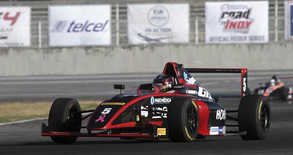 F4 ALEXANDRA MOHNHAUPT MOMO F4 RACING FOTO ANTONIO SANCHEZ FLORES IMG_0593.jpg