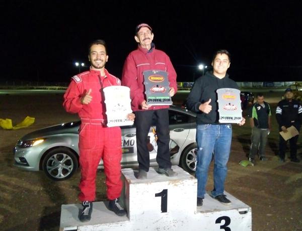 3.- Podium Pony Expertos.jpg