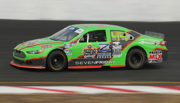 1 Z MOTORS NASCAR.jpg