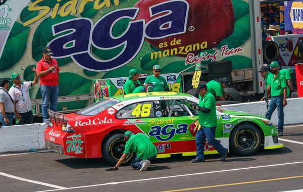 salvador de alba_nascar.jpg