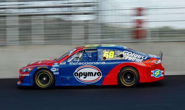 0MANOLIN GUTIERREZ NASCAR.jpg