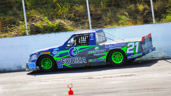 Marcelo García_MIKELS TRUCKS.jpg