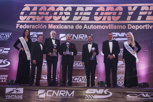 CASCOS DE ORO Y PLATA FEMADAC Y EXCELENCIA EN EL DEPORTE 2018 ALFONSO OROS FRANCIS LOPEZ OSCAR URIBE FOTO A S F IMG_8070.jpg