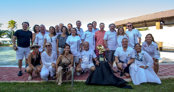 RALLY_MAYA_MEXICO_2019_FESTEJO.jpg