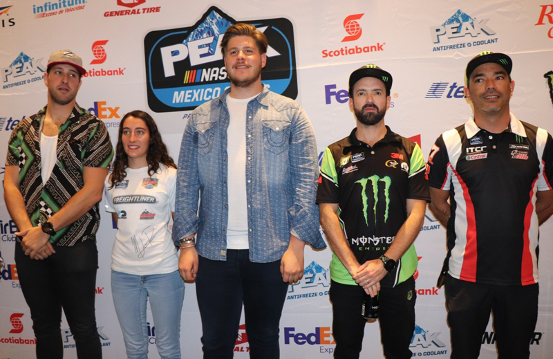 SE_PRESENTA_EN_PUEBLA_LA_NASCAR_PEAK_3.jpg