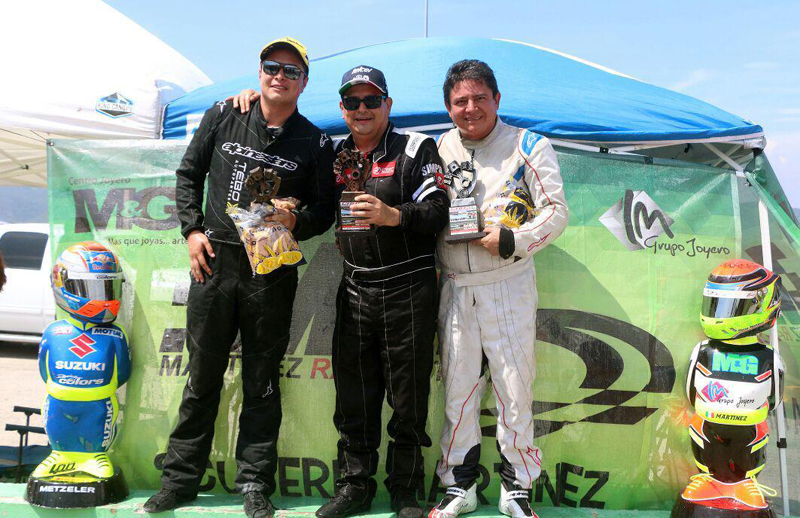 categoria_2lts__1ro__Roberto_Ramos_2do__Luis_matinez_3ro_Julio_Hernandez.jpg