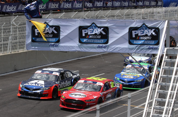 NASCAR_PEAK_MÉXICO_SERIES_3.jpg