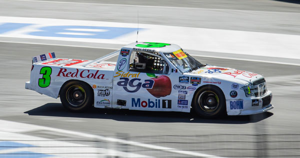 NOEL_LEON_87294.jpg