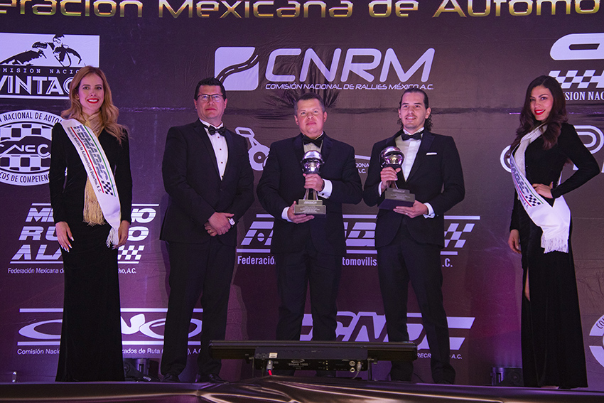 fb_GALA_CASCOS_DE_ORO_Y_PLATA_foto_ANTONIO_SANCHEZ_FLORES_139A7259.jpg