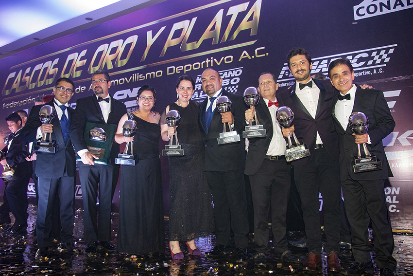 fb_GALA_CASCOS_DE_ORO_Y_PLATA_foto_ANTONIO_SANCHEZ_FLORES_139A7608.jpg
